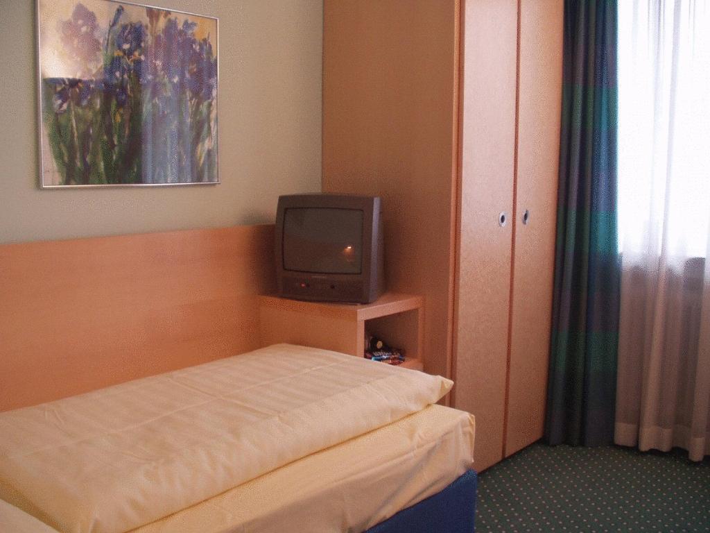 Hotel Konigswache Mnichov Pokoj fotografie